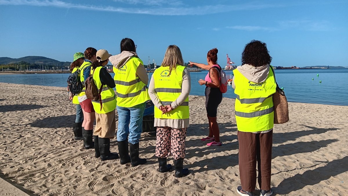 A Deputación abre o prazo para participar nos obradoiros de marisqueo de setembro do proxecto Awaves