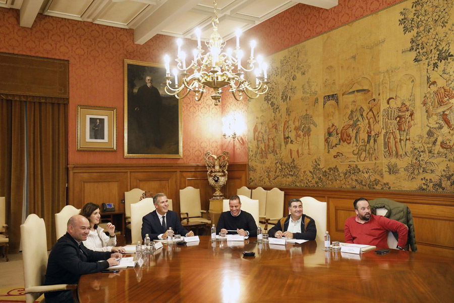 reunión Da túa man no rural II