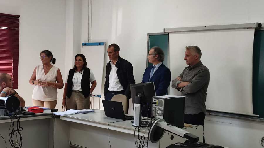 roberto carrero inugura curso de emprego inclusivo