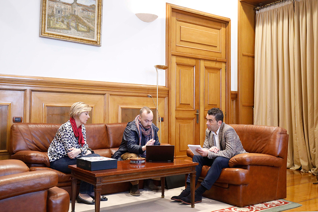 Luis López fundador de Castes Feira Viño Independente Vilagarcía Jose Dieste importancia eventos sector provincia