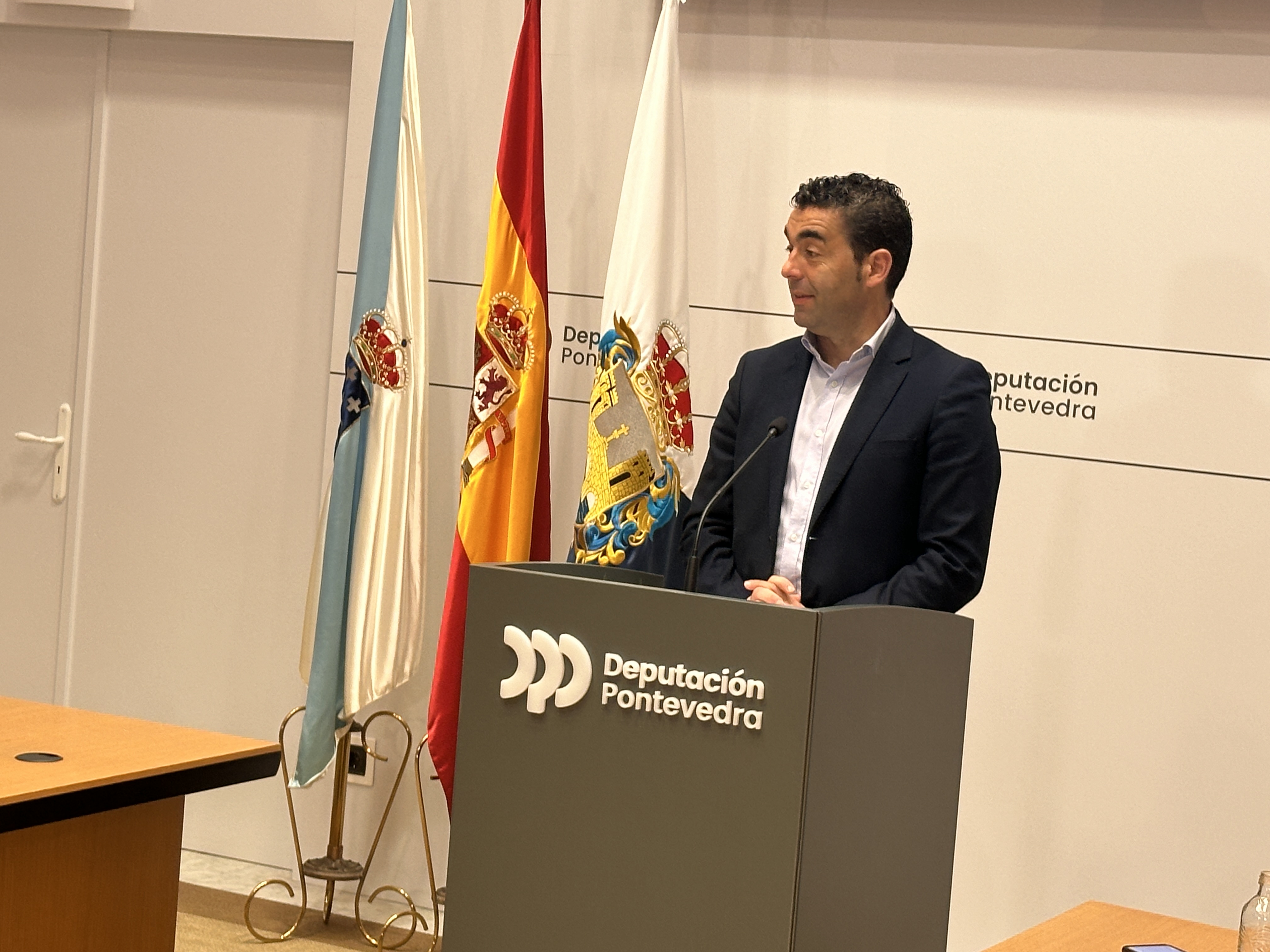 Luis López
