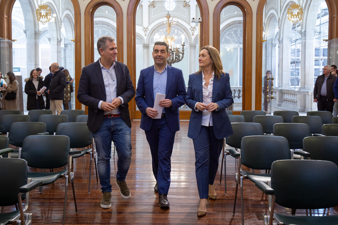 Luis López reestrutura o Goberno provincial