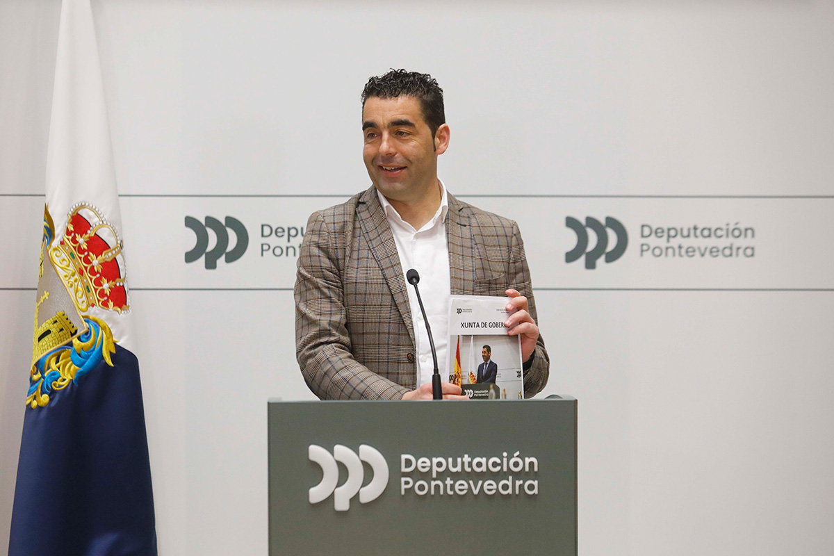 Conferencia de pernsa de Luis López