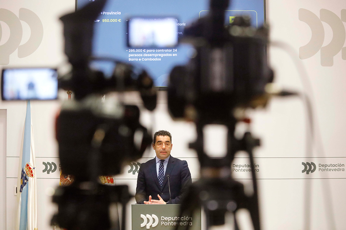 Conferencia de prensa de Luis López