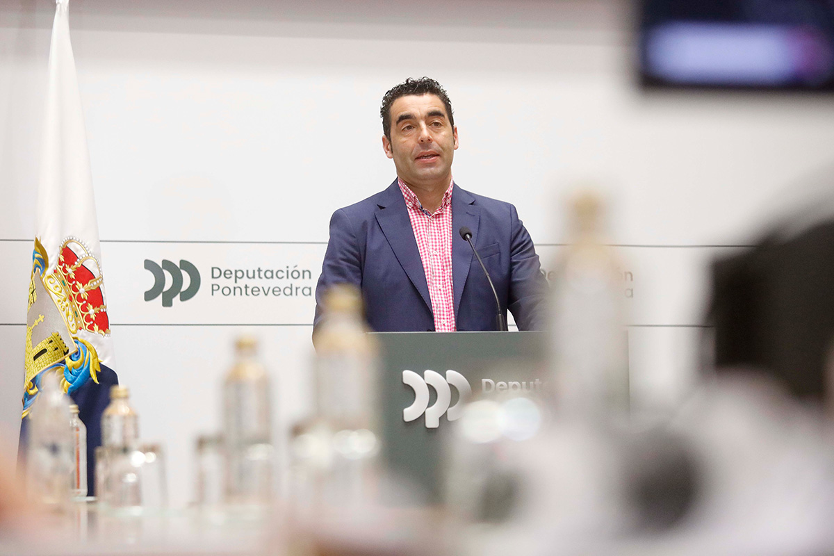 Conferencia de prensa de Luis López