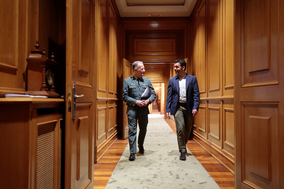 Reunión co coronel xefe da Comandancia da Garda Civil de Pontevedra