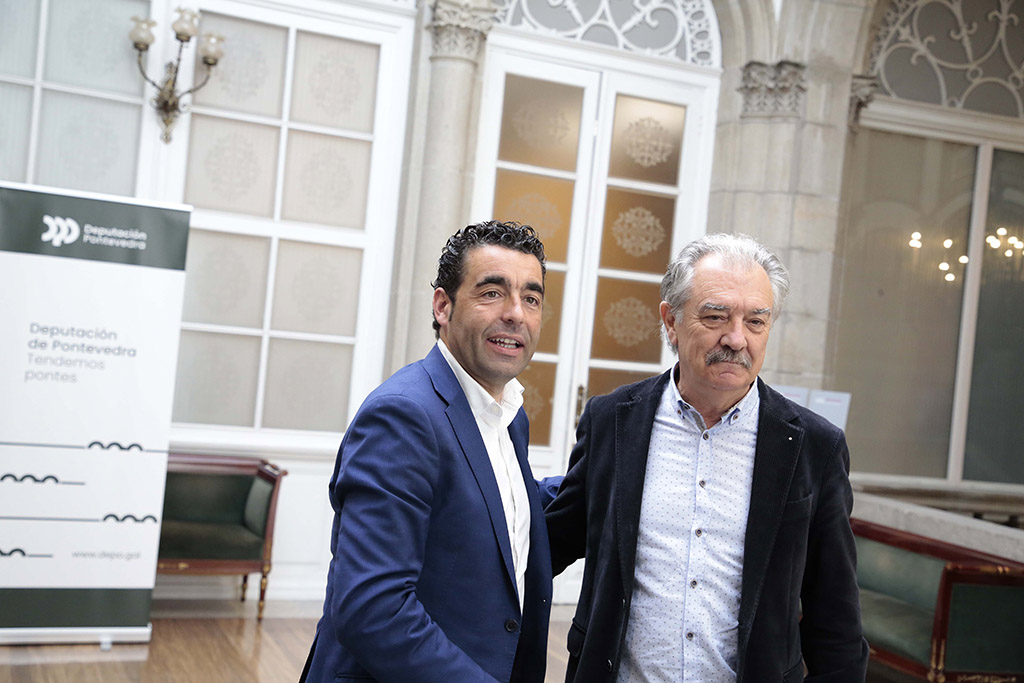 Luis López e o alcalde de Caldas de Reis, Juan Manuel Rey