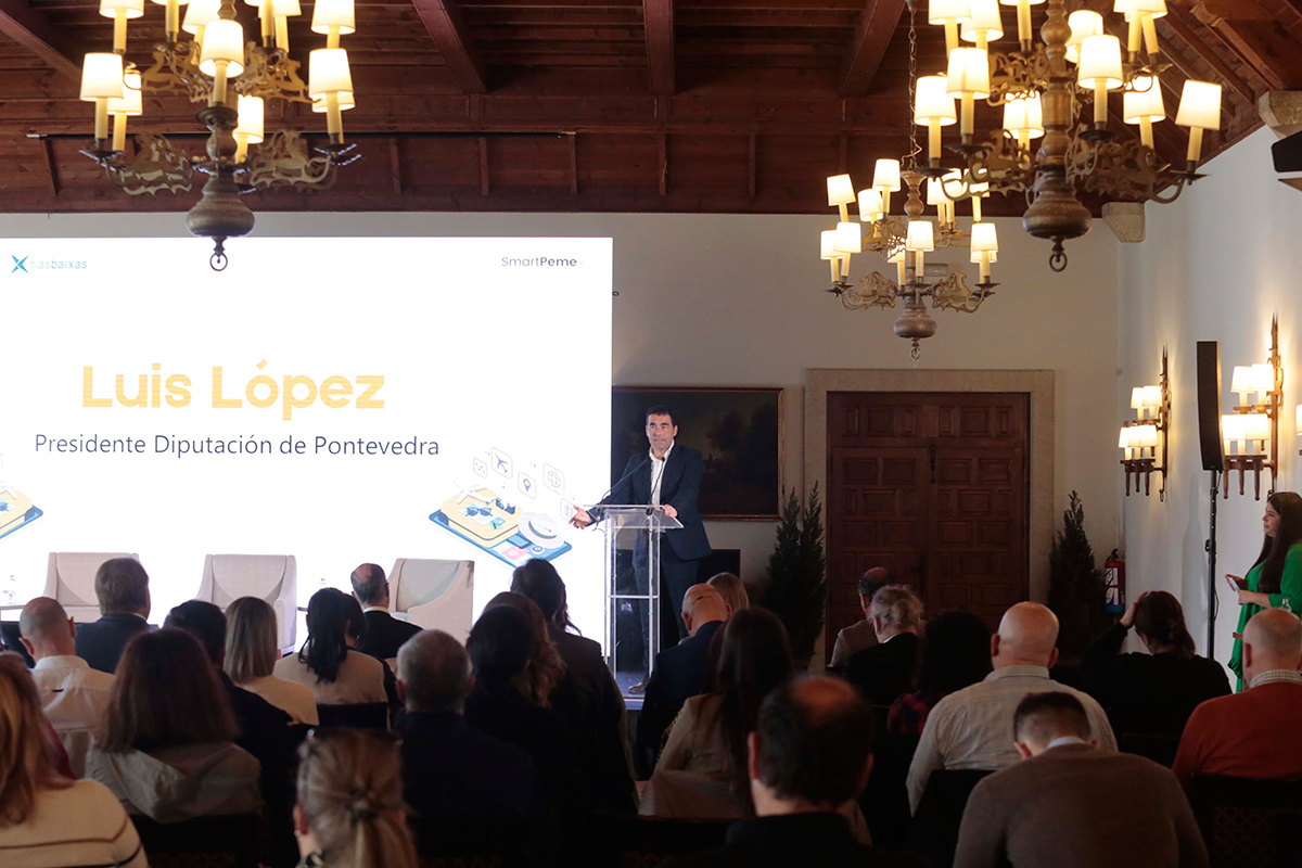 Luis López na apertura da sexta xornada de TurisTIC