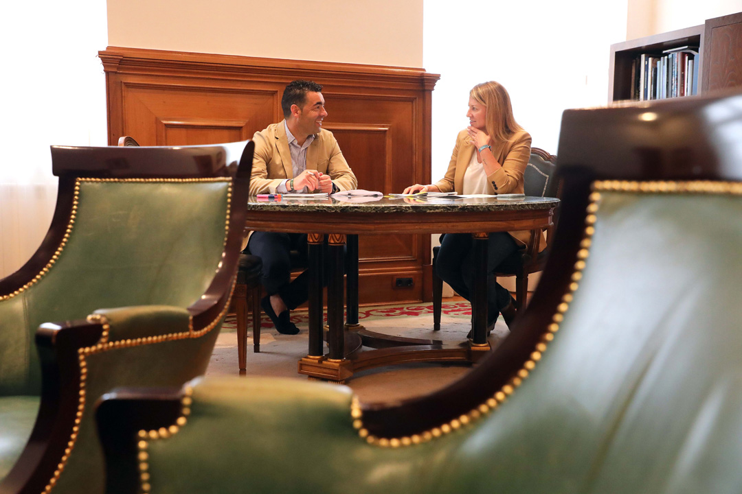 Reunión coa alcaldesa de Salceda de Caselas